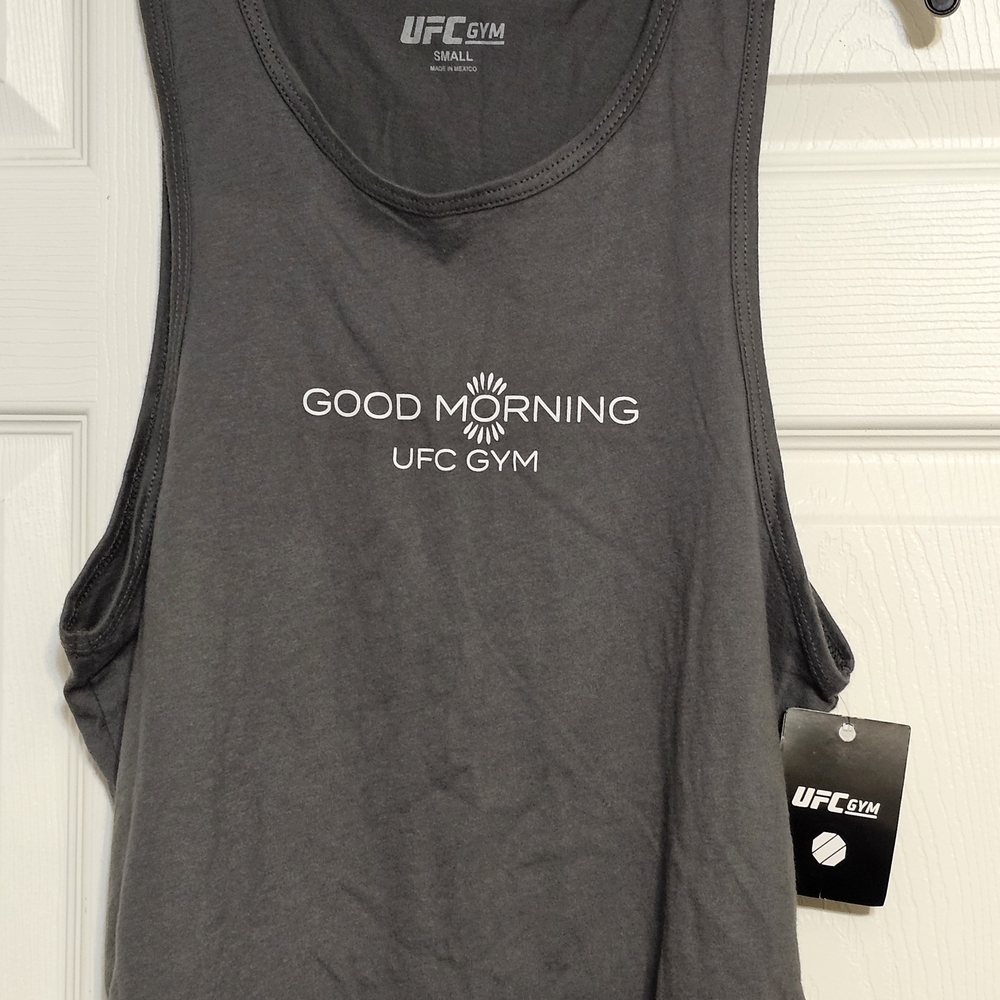 NWT UFC Gym "Good Morning" Crop Tank Top - Gray Heather Small